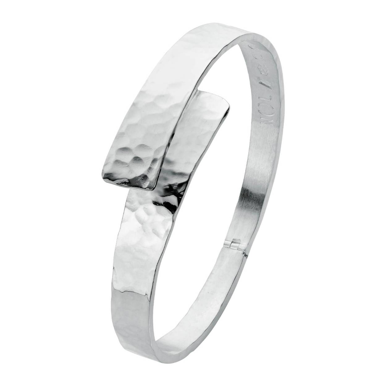 	
Hamerslag 

Gewicht	
23 gram

Categorie	
Armband

Artikelnummer	
AG80254-10-HR

Maatwerk	
Een NOL sieraad maken we in ieder gewenst edelmetaal en met de afwerking die u wenst. 