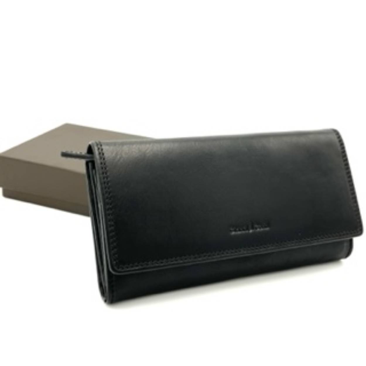 Geschikt om 22 pasjes, geld en uw telefoon in op te bergen.

Afmetingen:
Hoogte 10.5 cm x breed 20cm  x diep 4.5cm