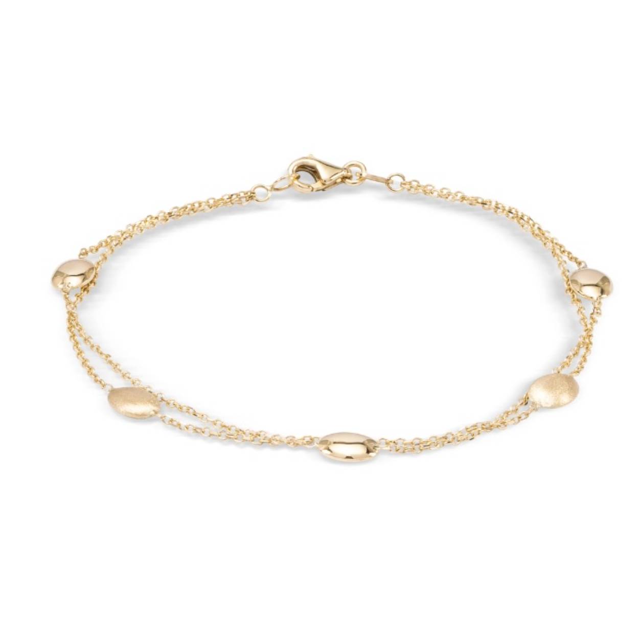 De Monzario 14krt. geelgouden armband modelnummer 1462-A-GEEL is een verfijnd sieraad dat bestaat uit een dubbele rij van hoogwaardige materialen. Met een lengte van 18,5 cm past deze armband perfect om de pols. Draag het solo voor een elegante look of combineer het met andere sieraden voor een trendy uitstraling. Perfect voor elke gelegenheid!