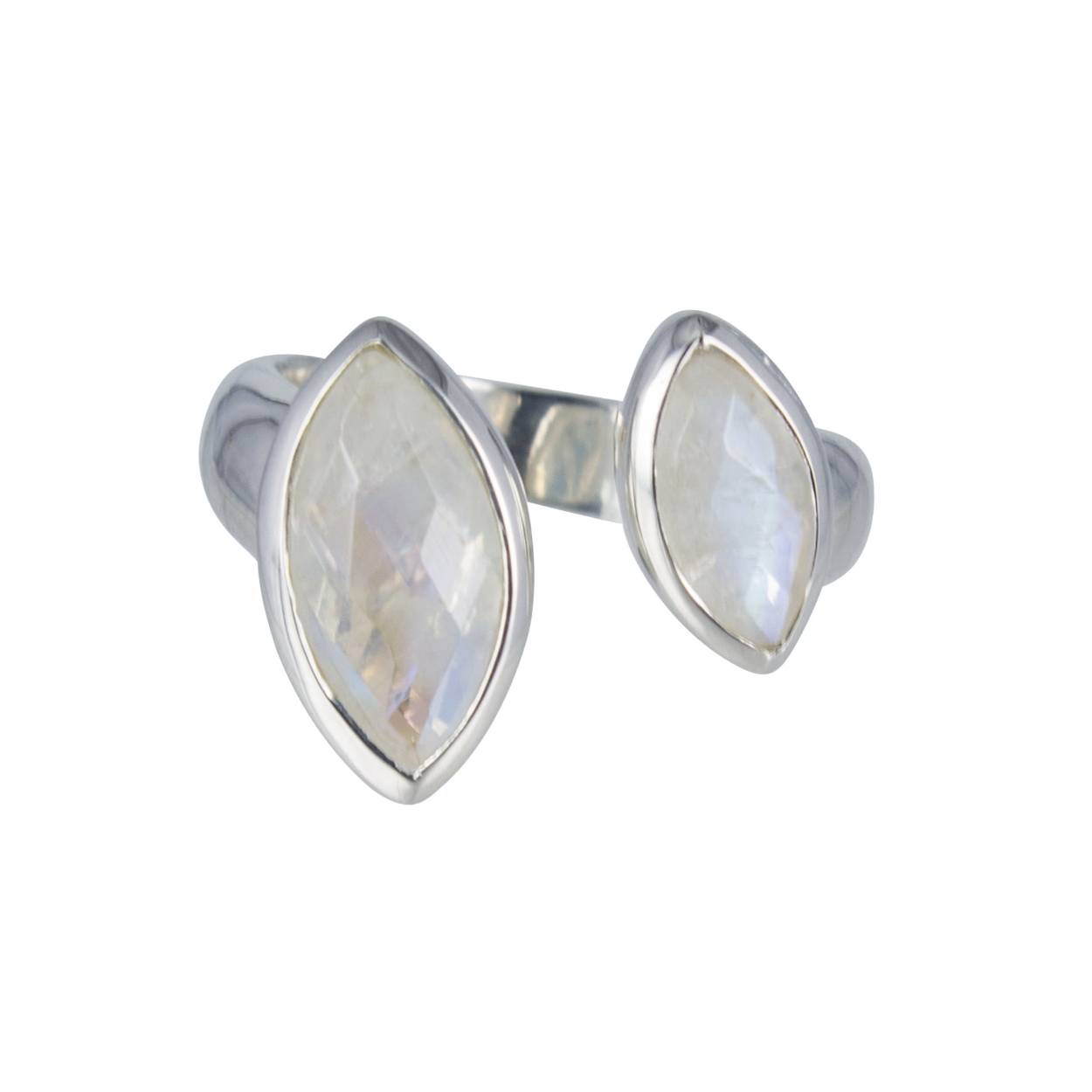 zilveren ring met maansteen