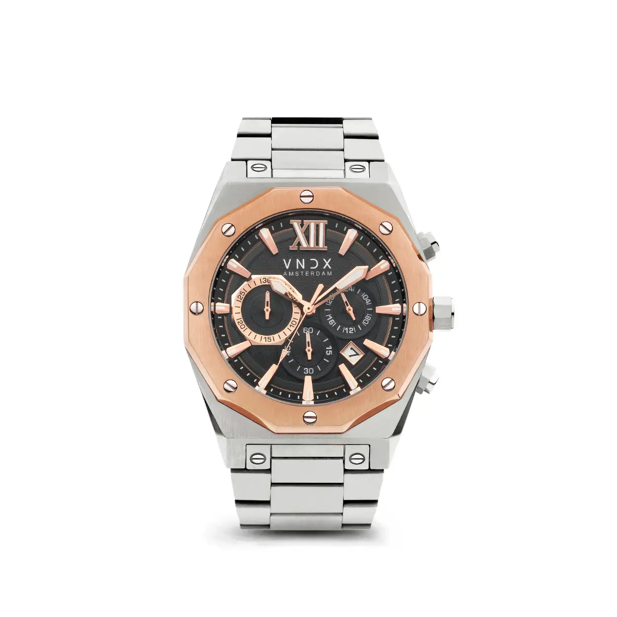 Dit horloge is hét model voor de stijlvolle man! De combinatie van het elegante zilver met de strakke zwarte wijzerplaat creëert een genot om te dragen. Het zilver en rosé zorgt voor een stijl die aansluit op iedere outfit. Dit horloge is als Wise Man te dragen tijdens zakelijke momenten, maar miststaat zeker niet bij Rebelse weekenden. Voorzien van een chronograaf kent deze Wise Man verschillende mogelijkheden. Bang om het horloge te verliezen hoef je niet te zijn. Het horloge beschikt over een vouwsluiting die gezekerd is. Zo zorgt VNDX ervoor dat jij en je Wise Man nooit te laat zijn. ''Be you, be wise and always do things you feel right about! The Wise Man''