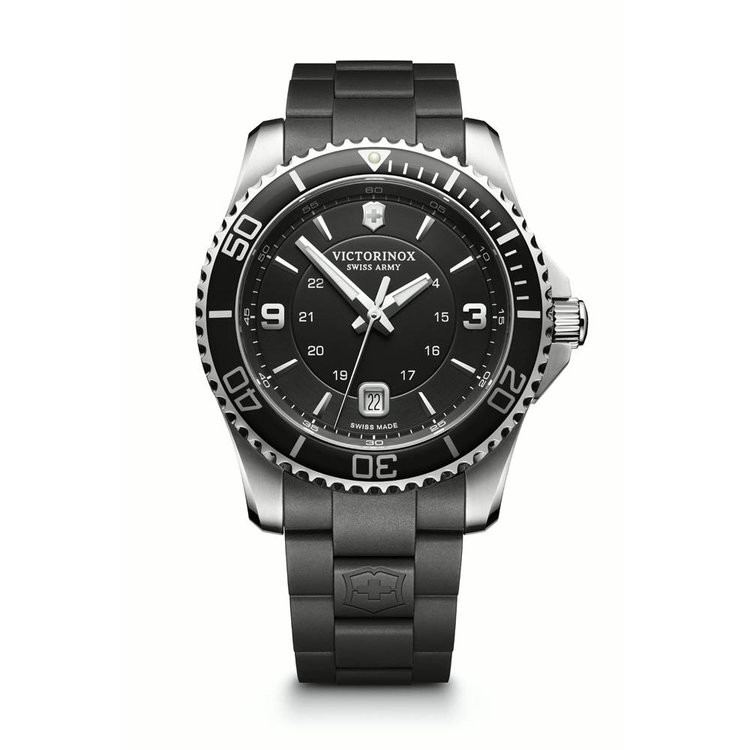 Deze robuuste  roestvrijstalen horloge met rubberen band en 100m waterbestendigheid is perfect voor de sportieve man.