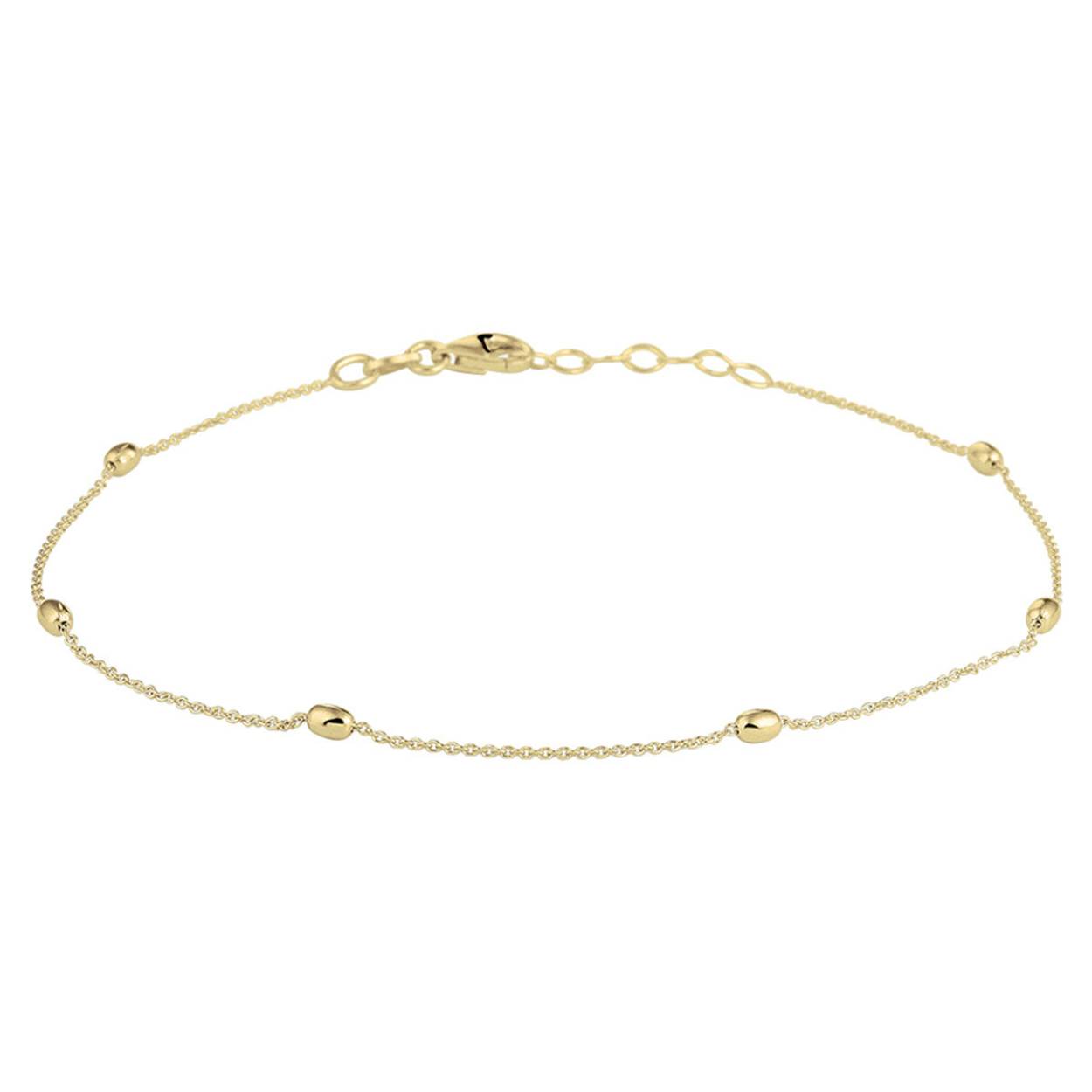Trendy geelgoud op zilveren enkelbandje uitgevoerd met poli afgewerkte ovaal gevormde bolletjes met afmetingen van 2.5x3.6mm. Met een draaglengte van 24cm en een extensie van 2cm. Het enkelbandje heeft een karabijn sluiting. Tip: Leuk om kado te geven! Geen garantie op plating.