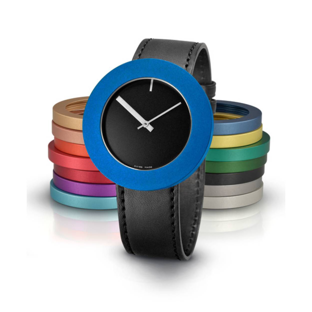 Pierre Junod Vignelli LARGE horloge incl. 1 wisselring. Met zwarte wijzerplaat en kalfsleren zwarte band band. 
