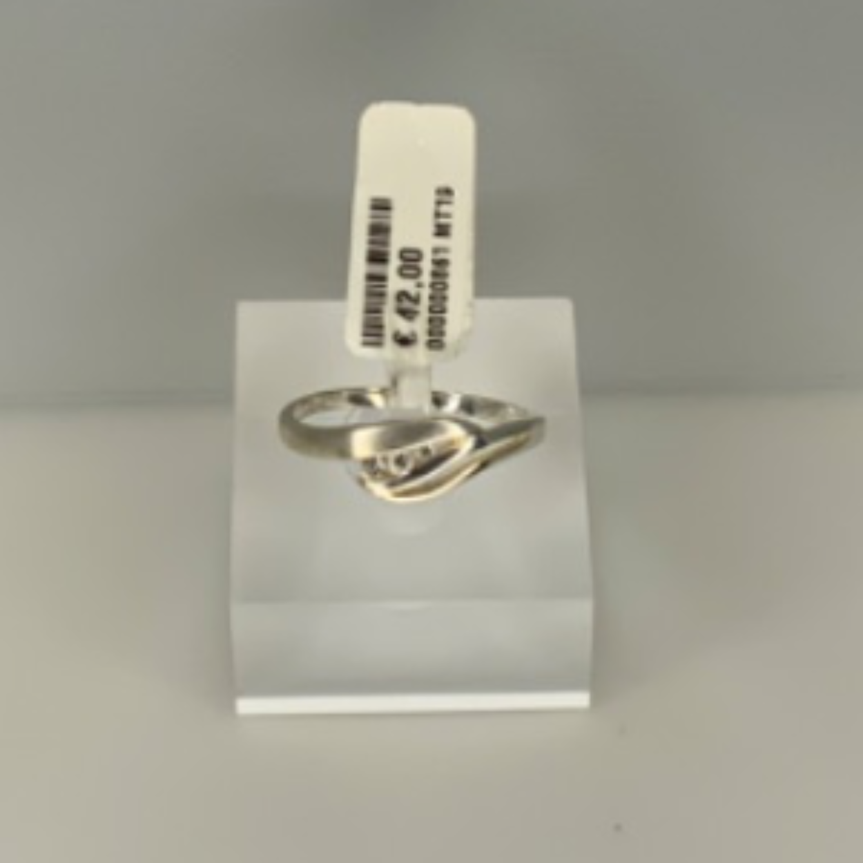 Ring met zirkonia