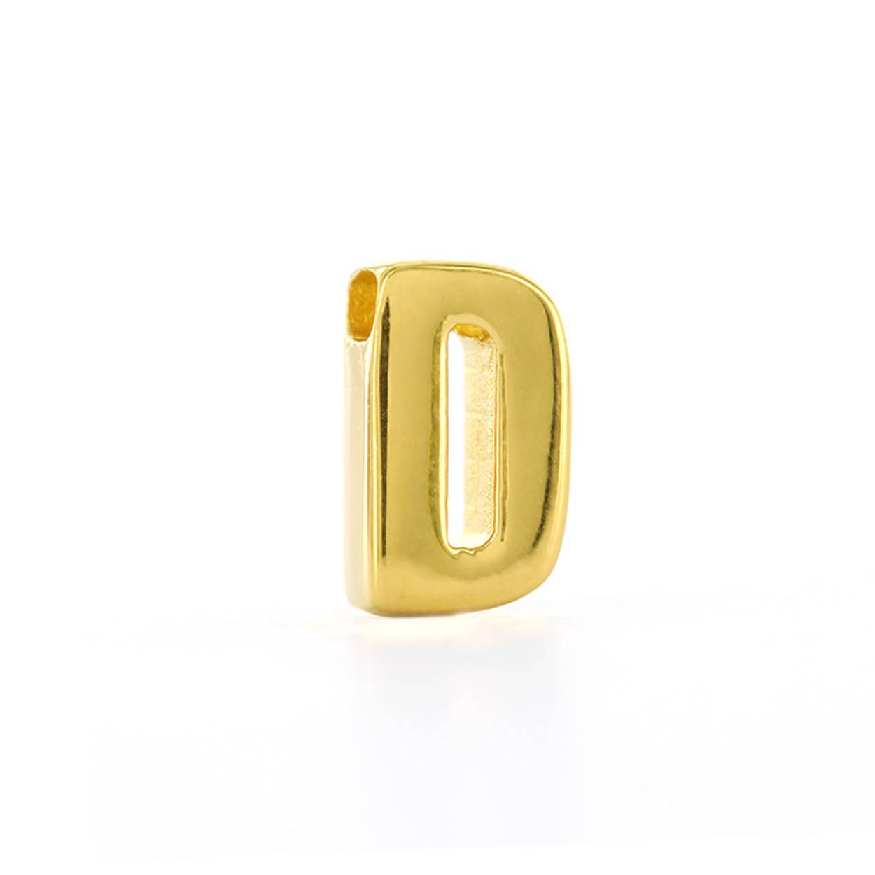 Voor deze hanger heb je een Imotionals ketting nodig. Imotionals kettingen hebben een klein oogje dat door de hanger past.

De collectie hangers en bedels van Imotionals bestaan uit initialen en symbolen. Kies je collier en bedel(s) naar keuze en creëer zo je gepersonaliseerde Necklace.  Je schuif de bedel aan het collier, de lengte kun je zelf bepalen, en hoe leuk is is om 2 of 3 lengtes samen te dragen. Creëer your own Necklace Party.

Imotionals is een zilveren sieradenlijn bestaande uit dunne colliers en hangertjes, het laatste in de vorm van initialen en symbolen. waarmee je door middel van colliers, initialen en symbolen expressie geeft aan jou gevoelens of gedachten.

Een letter sieraad zorgt ervoor dat je jouw look een persoonlijke touch kan geven. Kies voor je eigen letter of de letter van je beste vriendin, vriend, moeder of iemand anders die je dierbaar is. Je kunt er zelfs een hele naam aan hangen, met bijvoorbeeld een hartje of sterretje symbool voor extra betekenis. Ook mega leuk om te geven als cadeautje. Get it before it's gone!