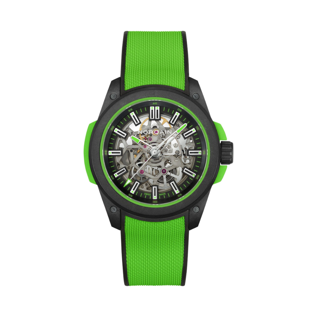 Elk Norqain horloge uitgerust met ETA of Sellita uurwerken wordt geleverd met een internationale fabrieksgarantie van twee jaar. Door lid te worden van de Norqainer club, kan deze garantie worden verlengd tot drie jaar.