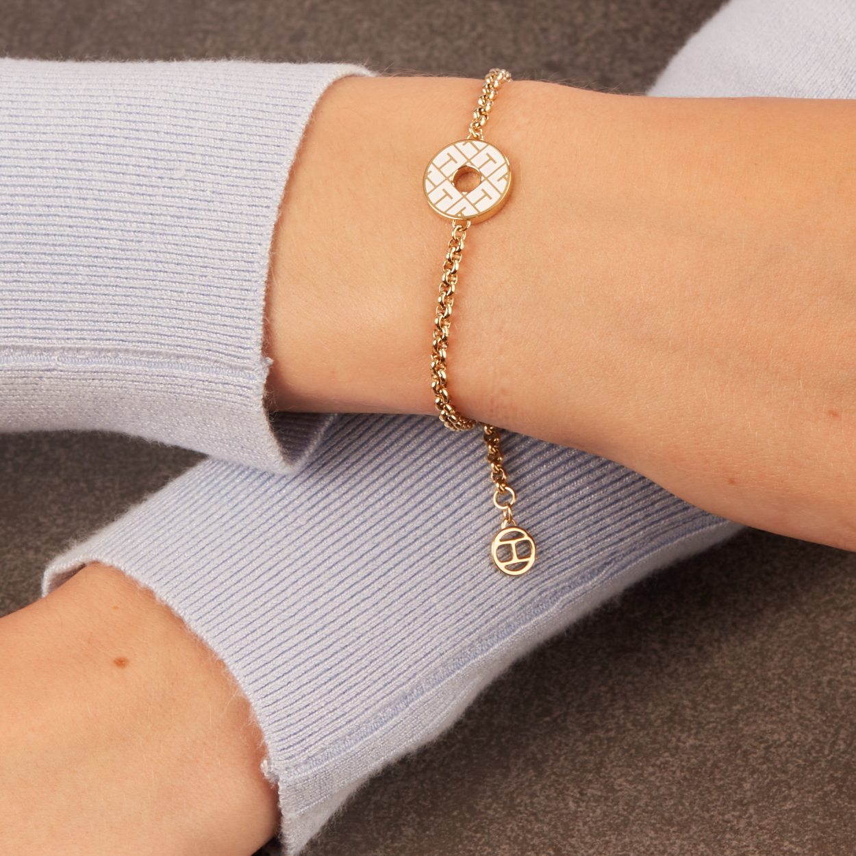 TJ2780482 TJ Token bracelet db