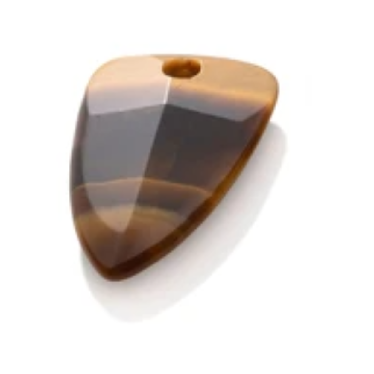 De Tiger Eye Edge Mini gefacetteerde edelsteen komt uit onze Edge collectie. Creëer jouw eigen style door je favoriete hanger en ketting te kiezen.