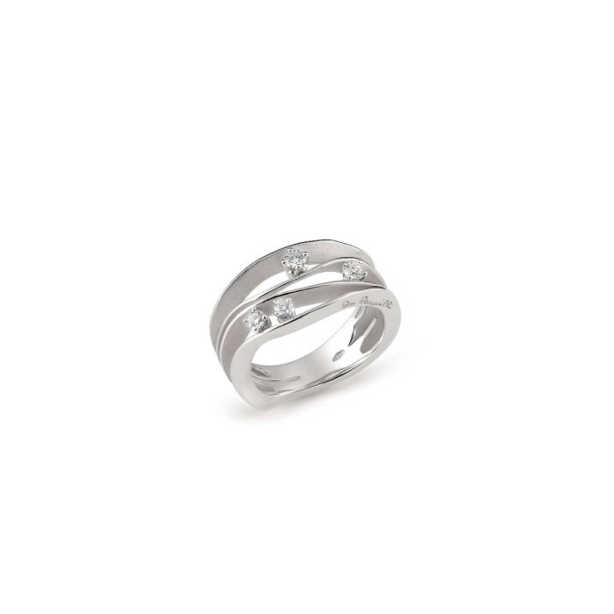 18krt witgouden ring met diamant 0,27crt uit de Dune collectie van AnnaMaria Cammilli. De kleur van de ring is white ice gold. Niet alleen wit goud, maar wit als ijs, puur als sneeuw, de lichtst mogelijke schaduw.

Ringmaat: 55 (17 1/2). Heeft u een andere maat, neem dan gerust contact met ons op.

Referentienummer: GAN0778W