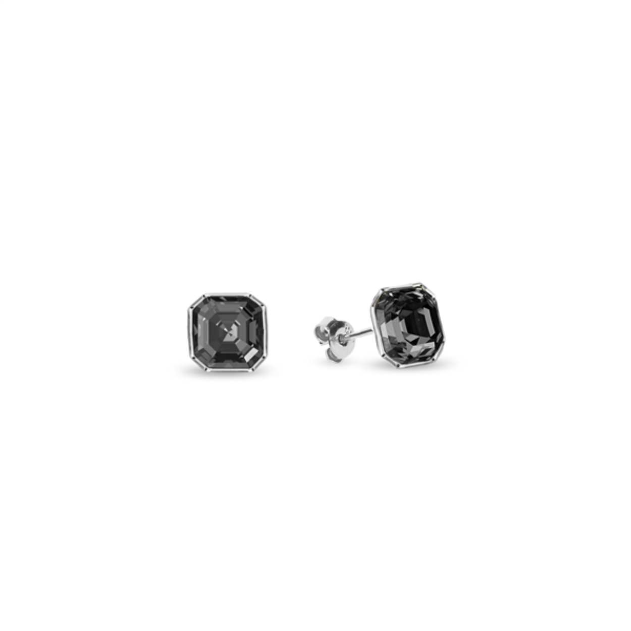 Maak je looks compleet met deze prachtige Silver Night Studs Oorbellen van SPARK Jewelry voor dames. 