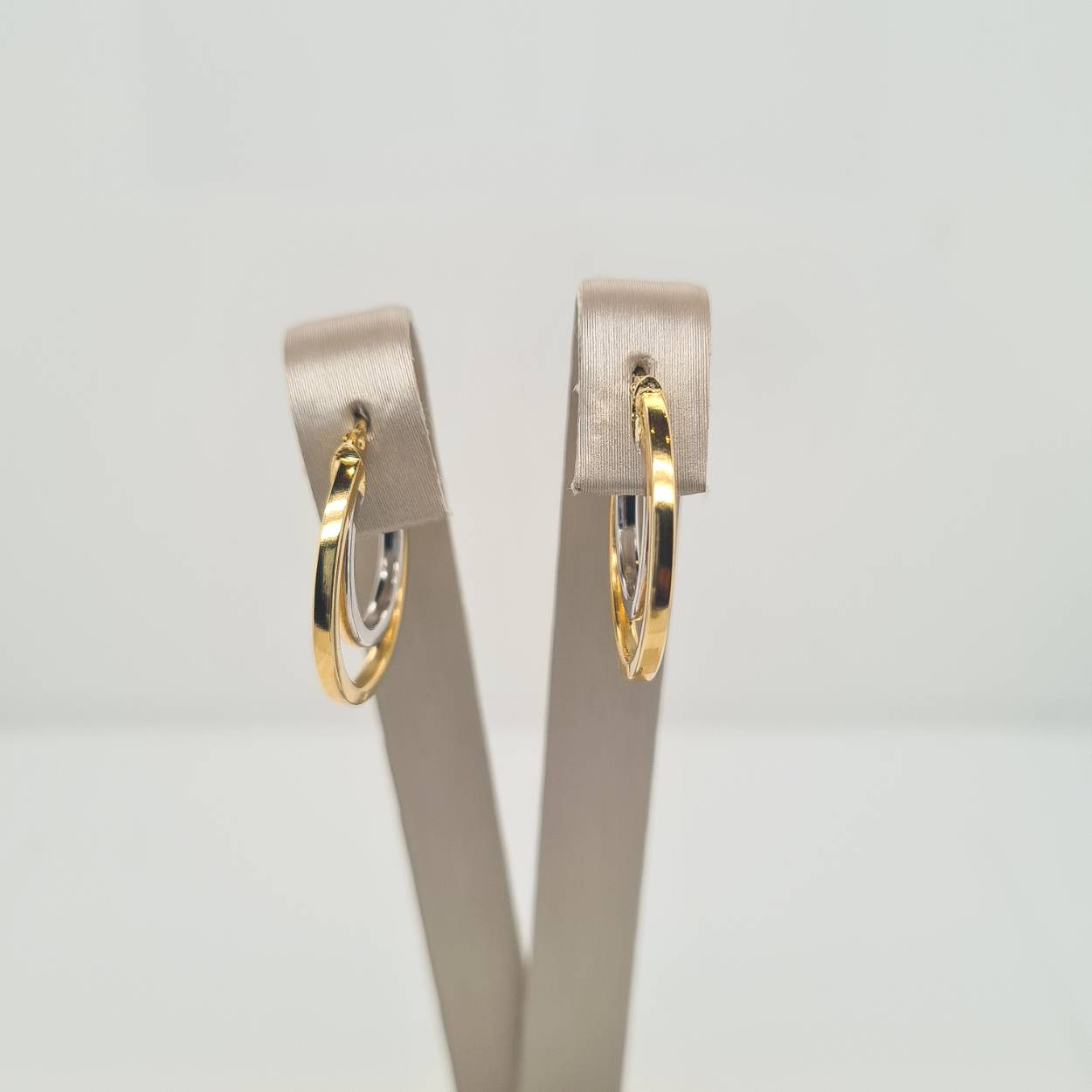 Prachtige gouden oorsieraden van Zinzi GOLD.