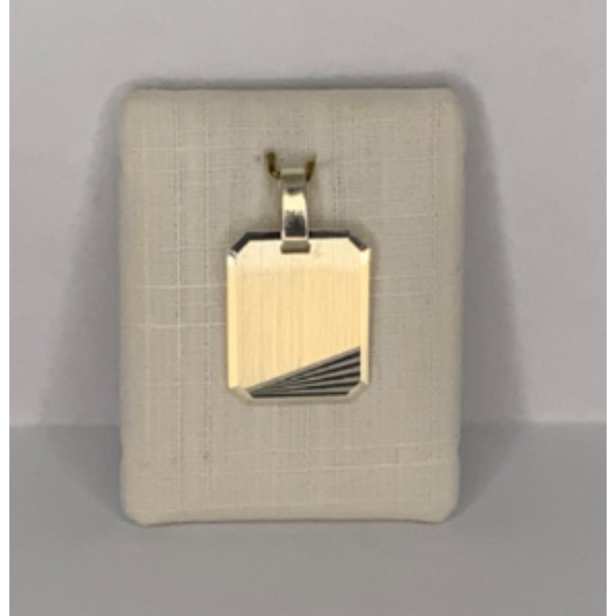 Zilver graveerplaatje met lusoog 