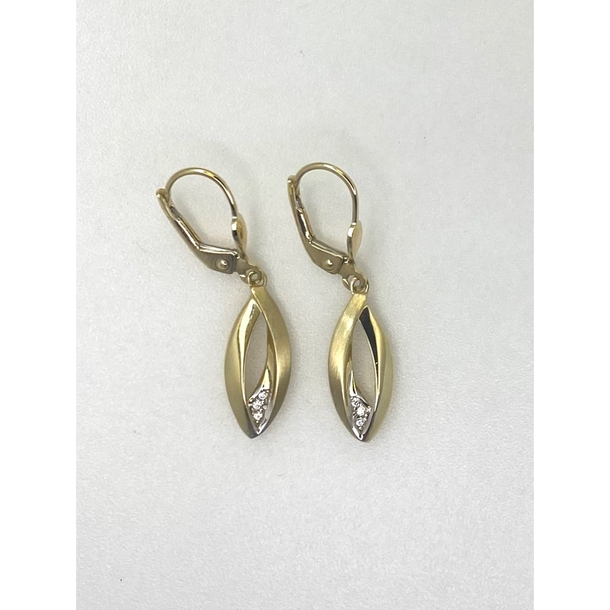 Gouden oorhangers zirkonia