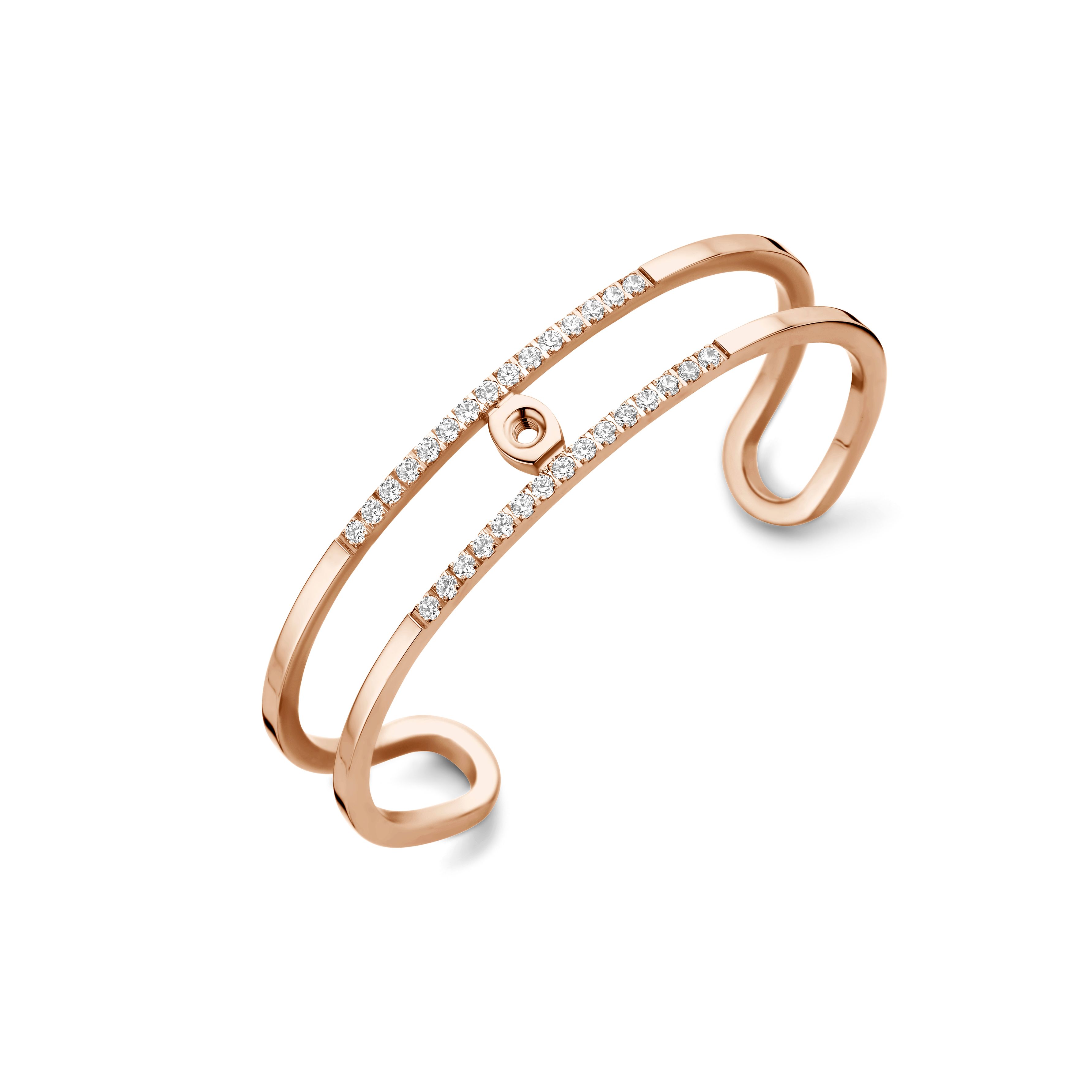 De Melano Twisted Trixie Cz armband is vervaardigd uit edelstaal en is afgewerkt met 30 kleine Zirkonia steentjes. Door het verwisselbaar concept pas je het sieraad dagelijks aan op je outfit en/of mood.

Let op! Steentje(s) zijn niet inbegrepen. 2-4 dagen levertijd