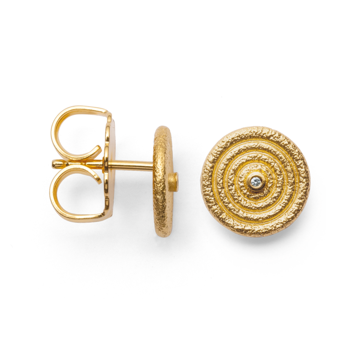 Product Bastian, modelnummer 39530, biedt prachtige zilveren oorstekers met diamant. Deze ronde oorbellen hebben een diameter van 10 mm. Ze zijn gemaakt van zilver en hebben geen glans. Ze zijn perfect voor zowel dagelijks gebruik als speciale gelegenheden. Combineer ze met je favoriete zilveren sieraden voor een tijdloze uitstraling.