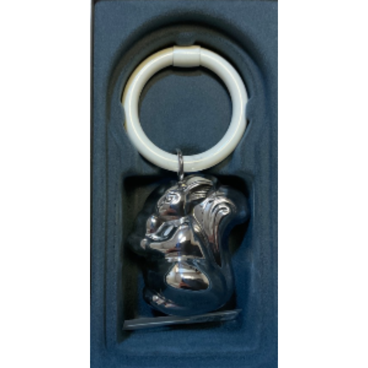 verzilverde rammelaar eekhoorn aan ring WG-5996-2