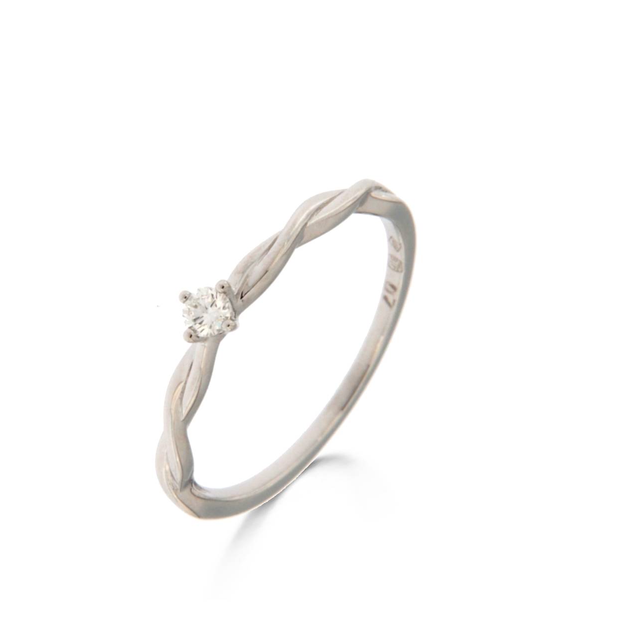 Naiomy ring wit goud gezet met briljant