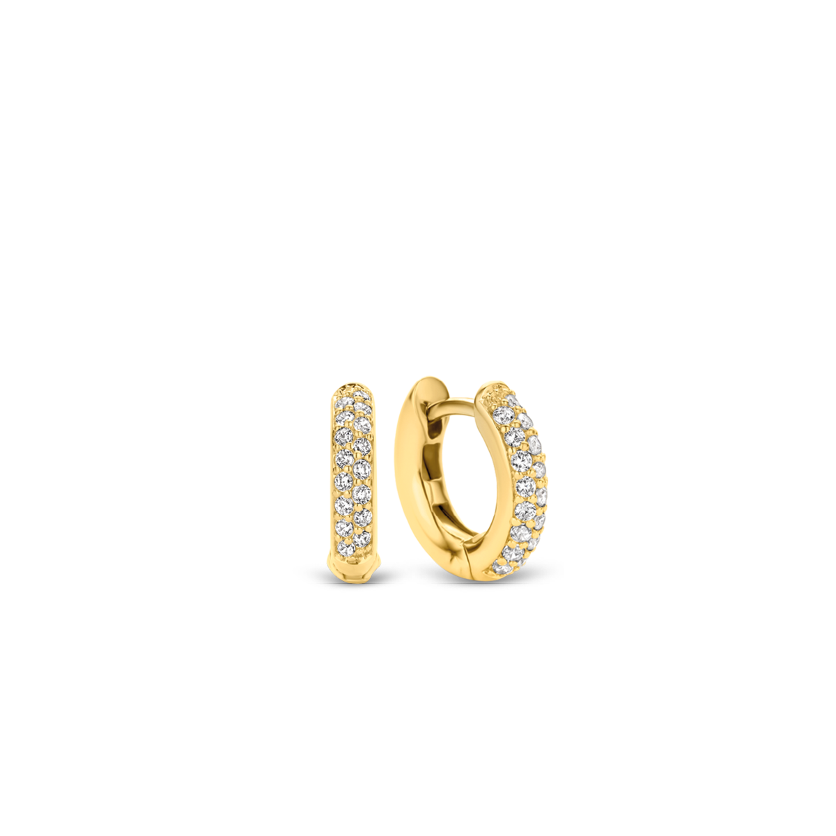 TI SENTO - Milano gouden oorbellen. De oorringen zijn gemaakt van sterling 925 zilver en hebben een 18karaat gouden plating.