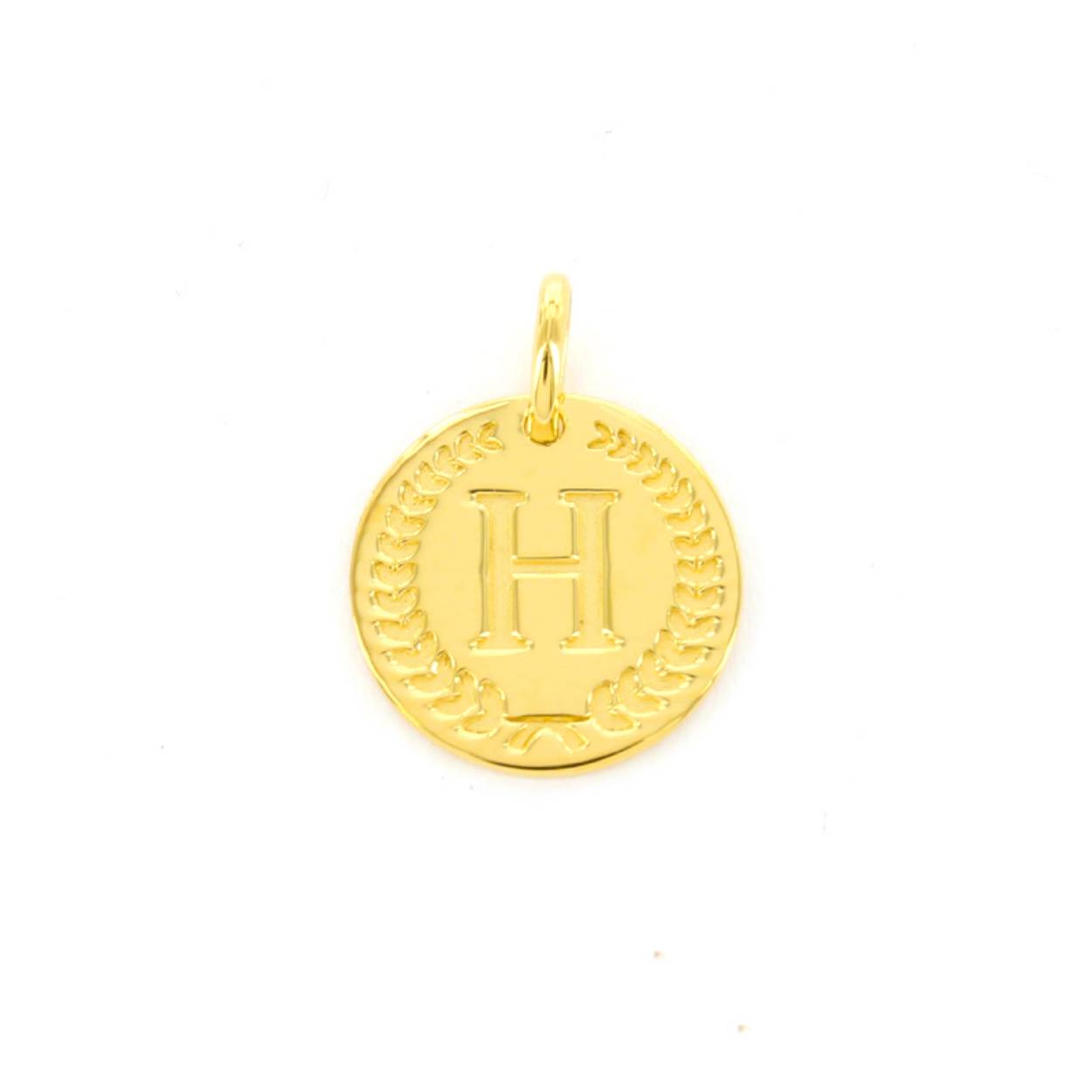 Voor deze hanger heb je een Imotionals ketting nodig. Imotionals kettingen hebben een klein oogje dat door de hanger past.

De collectie hangers en bedels van Imotionals bestaan uit initialen en symbolen. Kies je collier en bedel(s) naar keuze en creëer zo je gepersonaliseerde Necklace.  Je schuif de bedel aan het collier, de lengte kun je zelf bepalen, en hoe leuk is is om 2 of 3 lengtes samen te dragen. Creëer your own Necklace Party.

Imotionals is een zilveren sieradenlijn bestaande uit dunne colliers en hangertjes, het laatste in de vorm van initialen en symbolen. waarmee je door middel van colliers, initialen en symbolen expressie geeft aan jou gevoelens of gedachten.

Een letter sieraad zorgt ervoor dat je jouw look een persoonlijke touch kan geven. Kies voor je eigen letter of de letter van je beste vriendin, vriend, moeder of iemand anders die je dierbaar is. Je kunt er zelfs een hele naam aan hangen, met bijvoorbeeld een hartje of sterretje symbool voor extra betekenis. Ook mega leuk om te geven als cadeautje. Get it before it's gone!