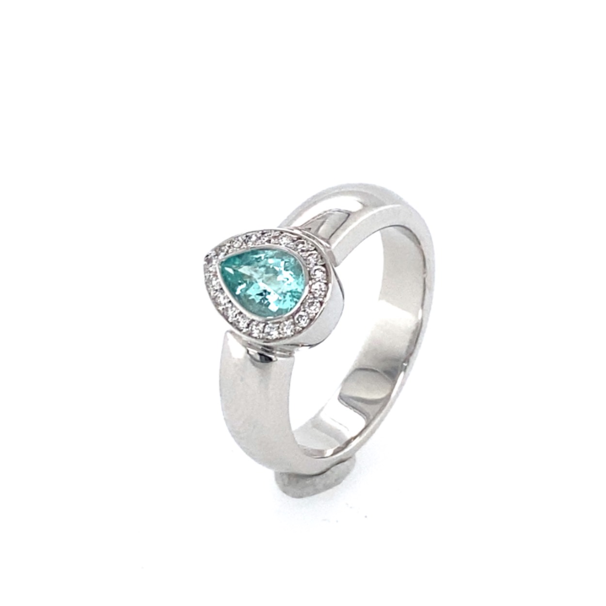 ring met blauw paraibe toermalijn