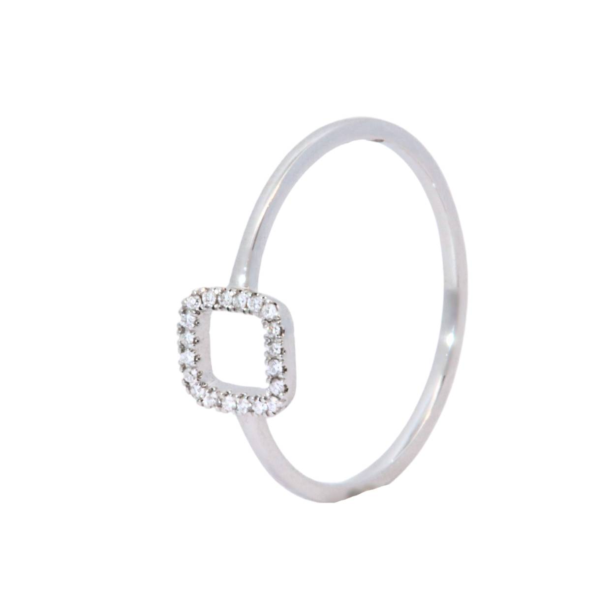 ring in 18 kt witgoud gezet met 20 diamant (en) briljant slijpsel 0.050ct
