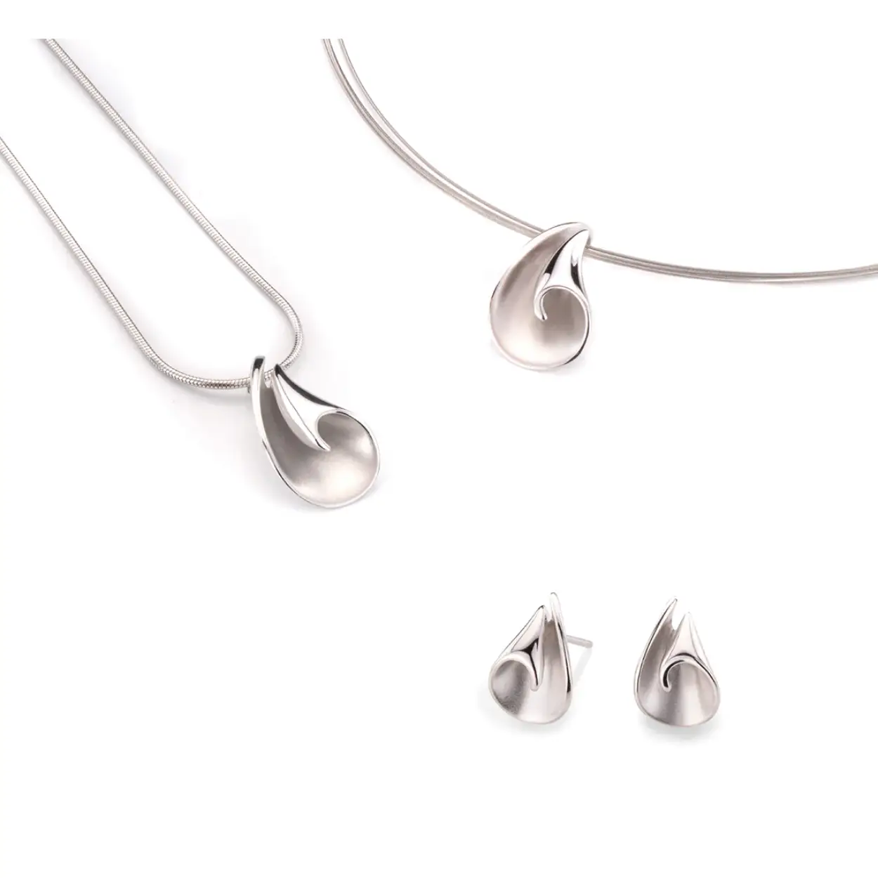 Cylinder Necklace