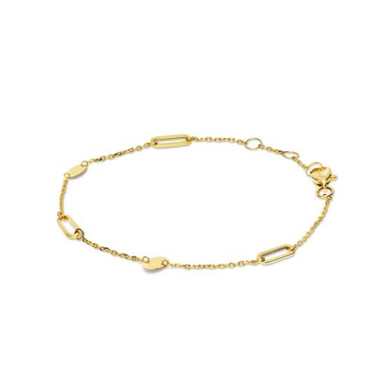 Beaux Arts Bracelet
De Beaux Arts Bracelet van Jackie is mooi in combinatie met de bijpassende ketting. Beide gemaakt van 14K en een unieke toevoeging aan je sieradencollectie!

Bubbles in Brussels
Brussel, de stad die bekend staat om haar imposante gebouwen met gouden details. De stad van pralines en wafels, maar vooral de stad van de bubbels. Loop door het prachtige Galleries Royales Saint-Hubert onderweg naar een sprankelende borrel terwijl Jackies sieraden schitteren in de ondergaande zon. Ik straal en voel me zelfverzekerd.

Ik heb me voor mijn nieuwe 14 karaat gouden collectie laten inspireren door de bruisende sfeer van Brussel. Dit vind je terug in mijn nieuwe ontwerpen in de vorm van colliers, armbanden, oorsieraden en ringen.

Specificaties
- Armband
- Materiaal: 14 Karaat - Geelgoud - 585
- Lengte verstelbaar: 16 - 17 - 18cm 
- Artikelnummer: JKB23.254