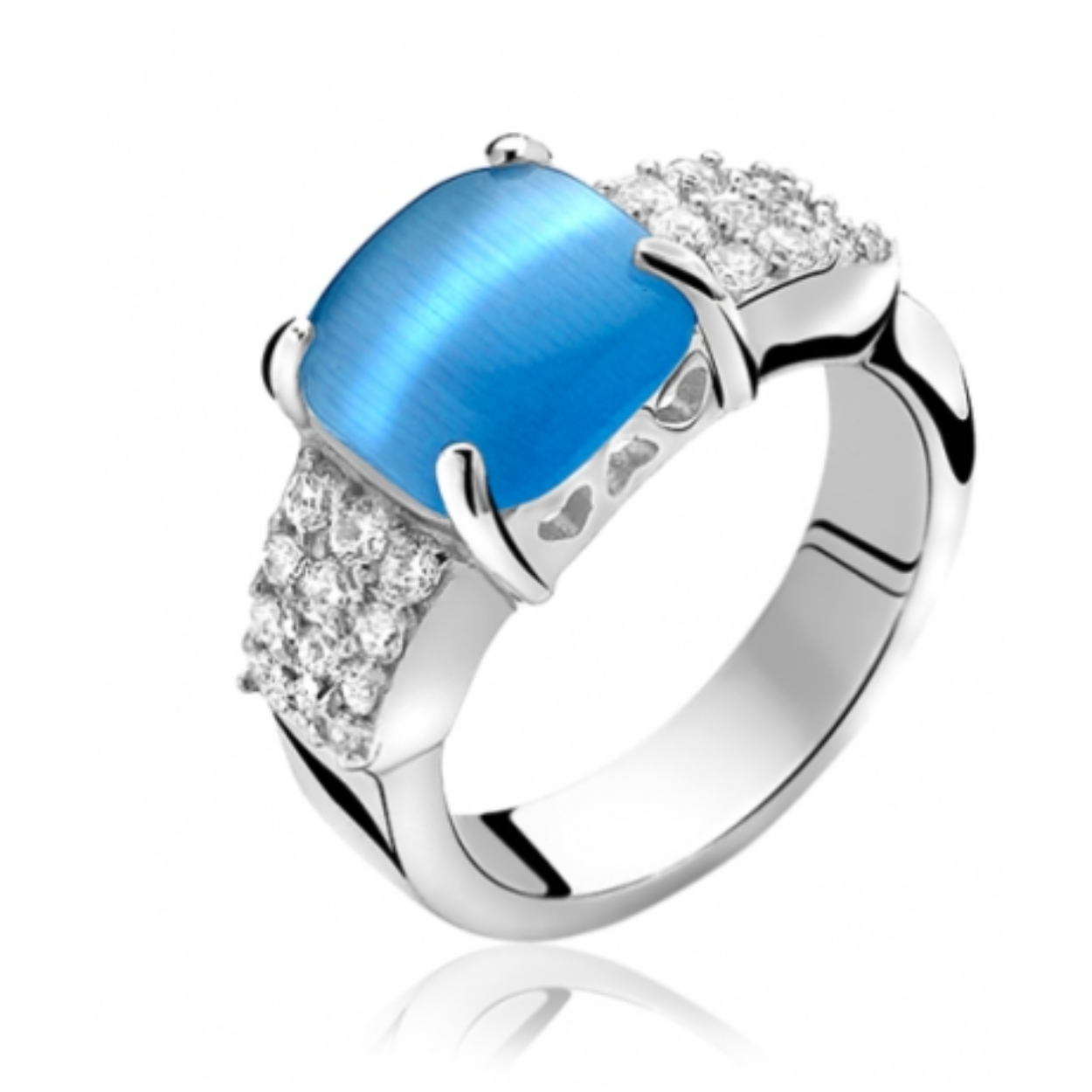 ZINZI zilveren ring met grote blauwe cateye en bezet met witte kleine zirconia's. Vervaardigd van eerste gehalte zilver (925) en met extra rodiumlaag voor een langdurige glans.