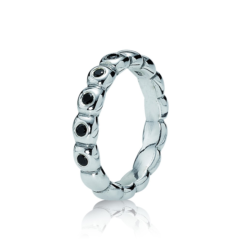 Pandora ring