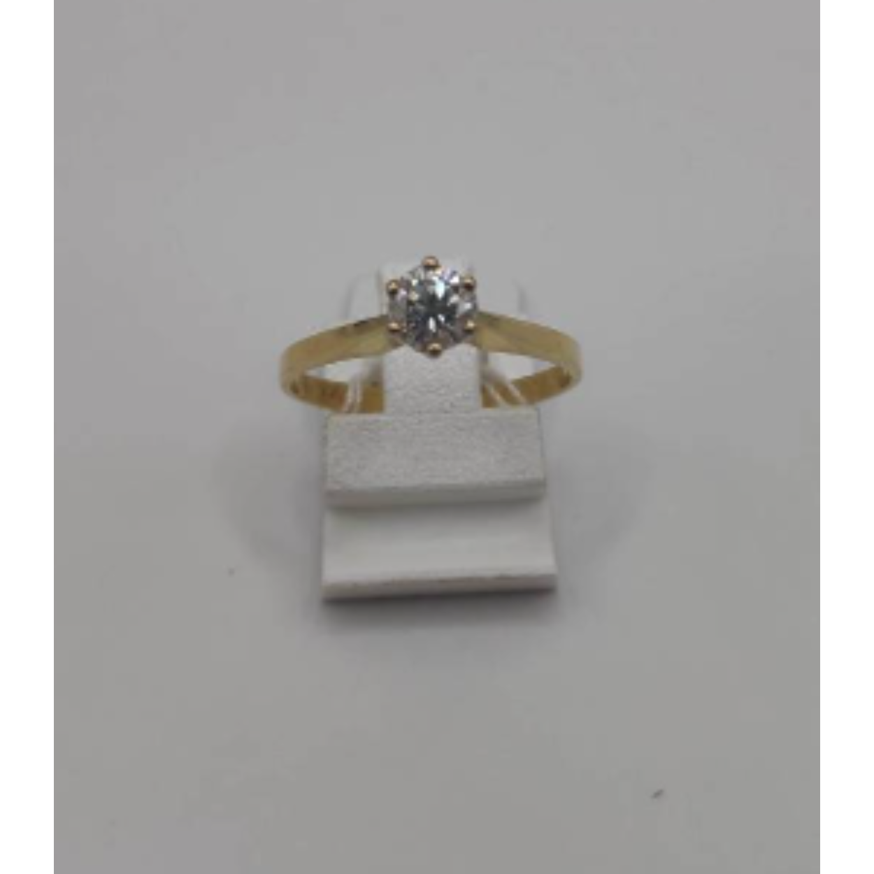 Gouden ring met diamant 0,40