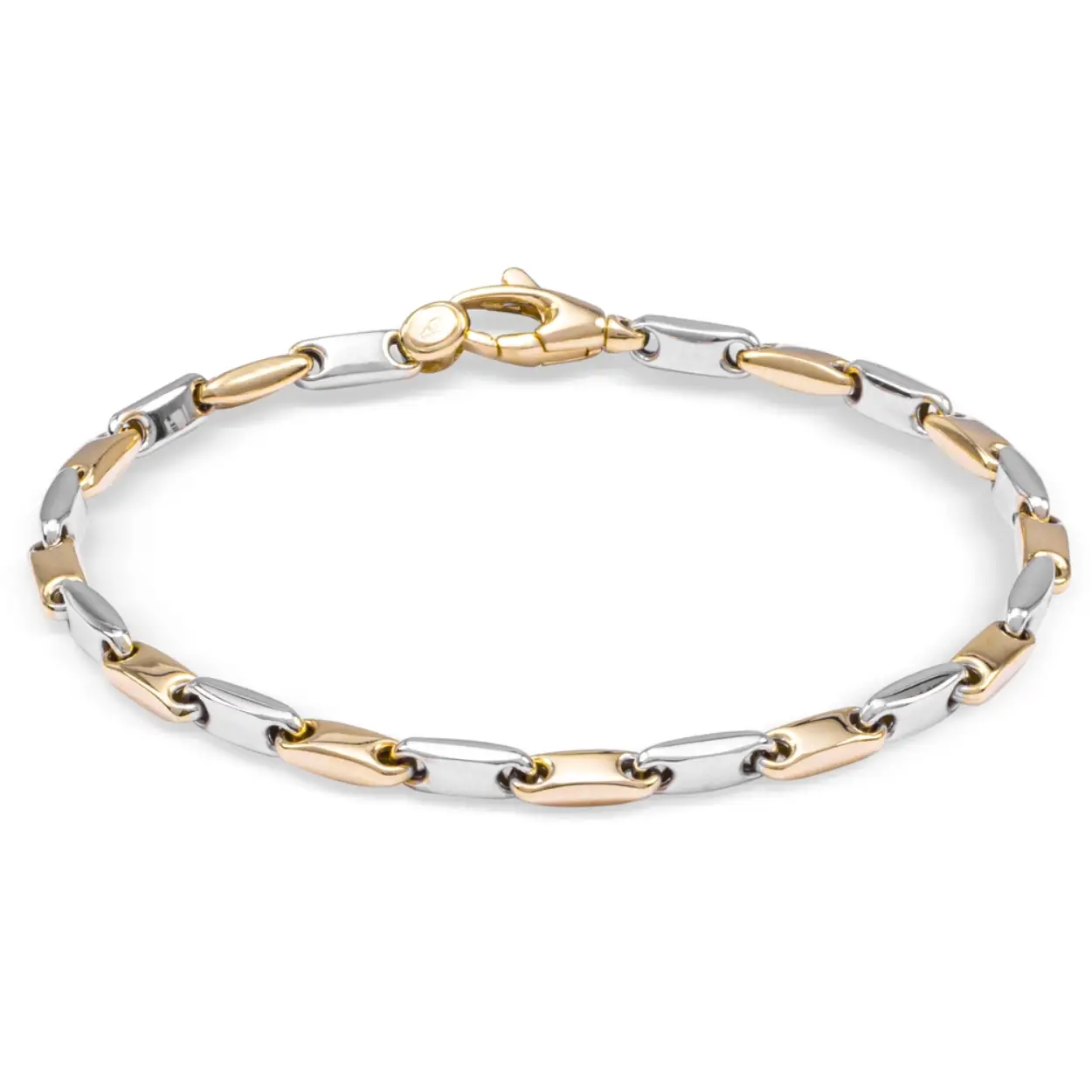 
Ontdek de tijdloze elegantie van de JH Brummer Armband Fantasie Bi-Color (Geel/Wit) 14K. Met zijn unieke bi-color ontwerp, combineert deze armband subtiel geel en wit goud voor een stijlvolle uitstraling. Gemaakt van hoogwaardig 14-karaats goud, is dit stuk een symbool van luxe en verfijning. Voeg een vleugje klasse toe aan elke look met deze prachtige armband van JH Brummer.