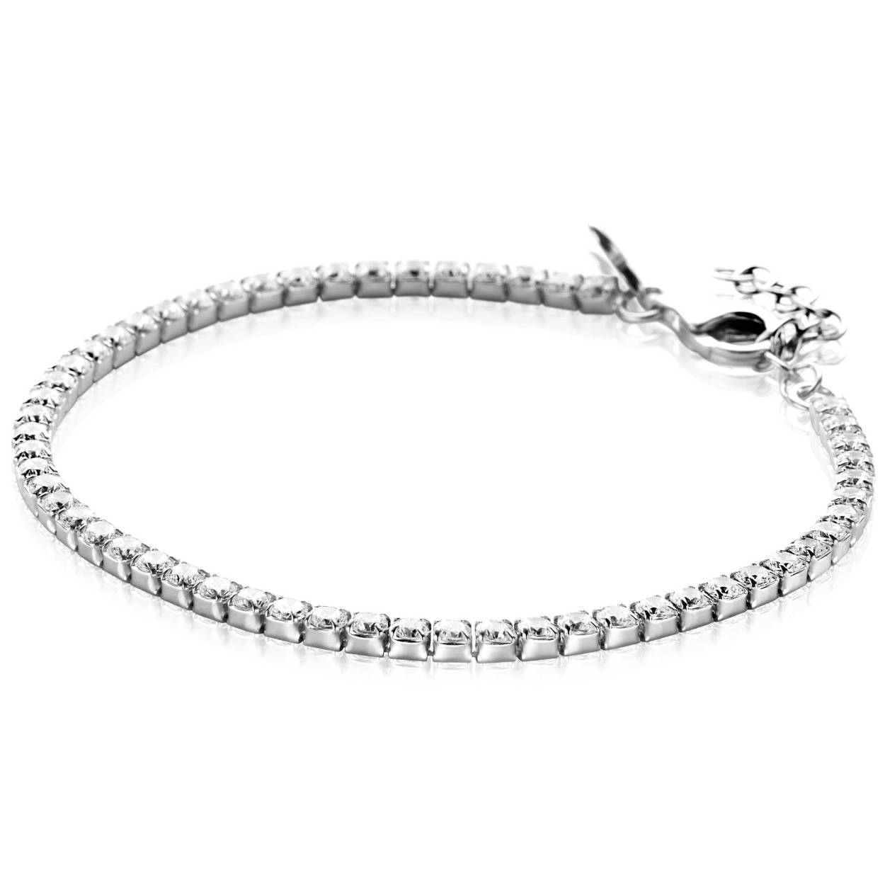 ZINZI zilveren tennis armband 3mm breed bezet met witte zirkonia's in vierkante kastzettingen. De lengte van de armband is te variëren tussen 17cm en 20cm. Vervaardigd van eerste gehalte zilver (925) en voorzien van een extra rodium laag voor een langdurige glans.