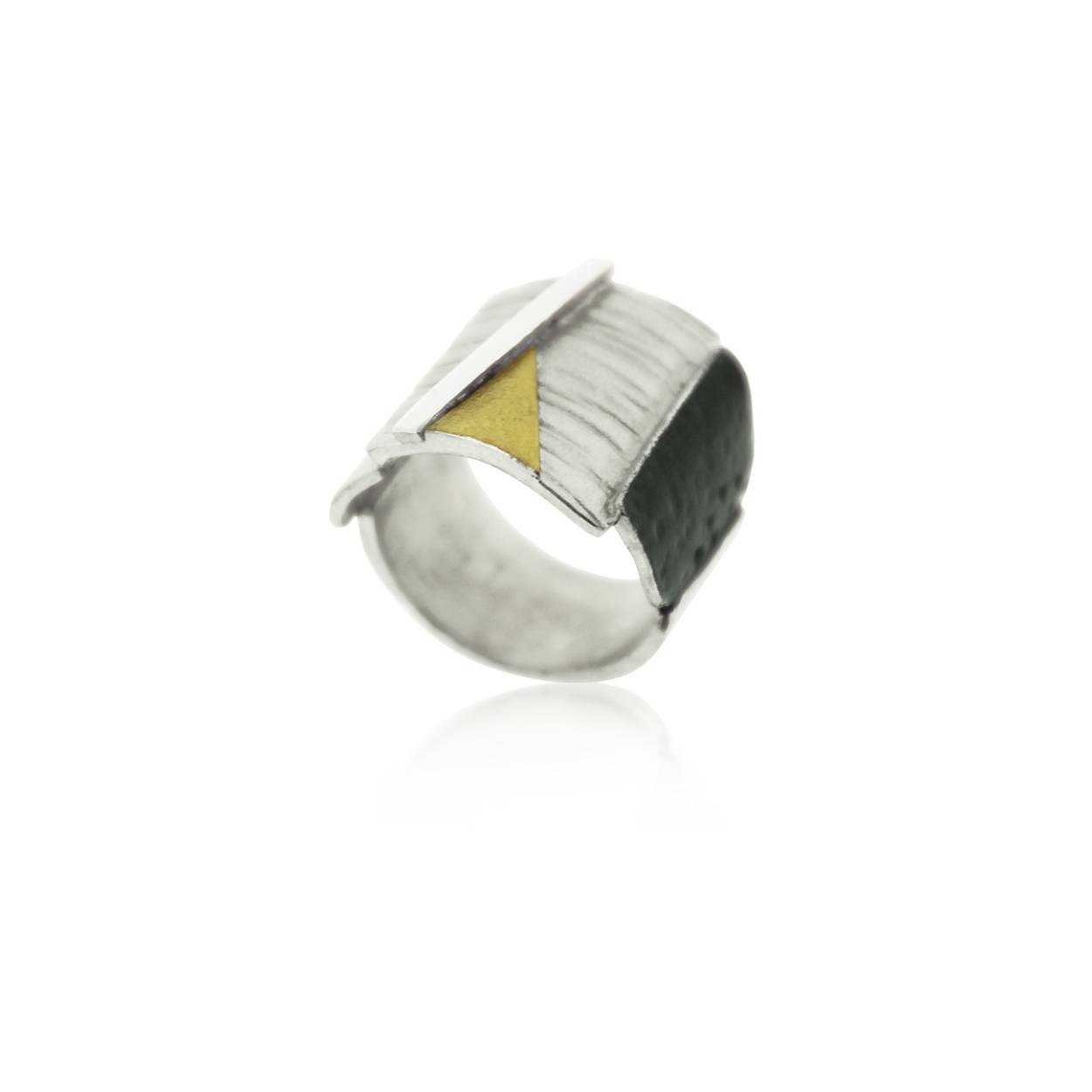 925 white silver ring combined with oxidized silver and 18k yellow gold.