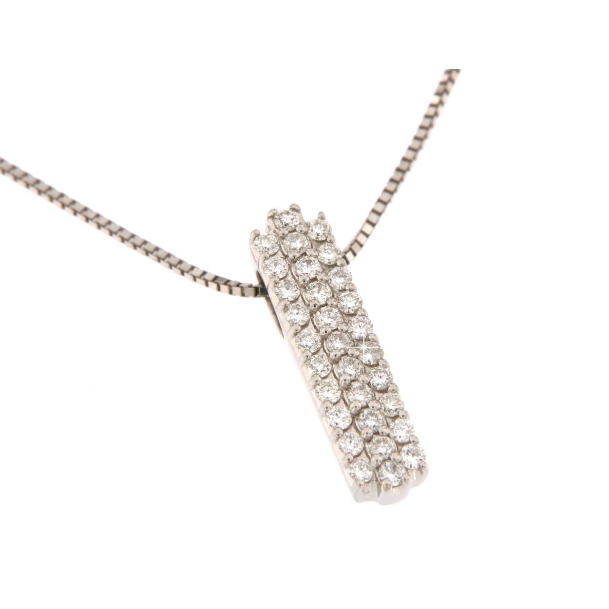 hanger wit goud 18kt met diamant 0.57ct