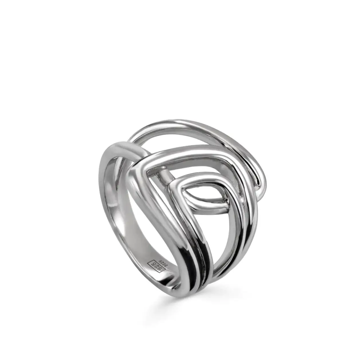 Big rings with irregular design in silver. This sophisticated and modern ring will accompany you in your most casual and elegant looks; dress it in your best events.