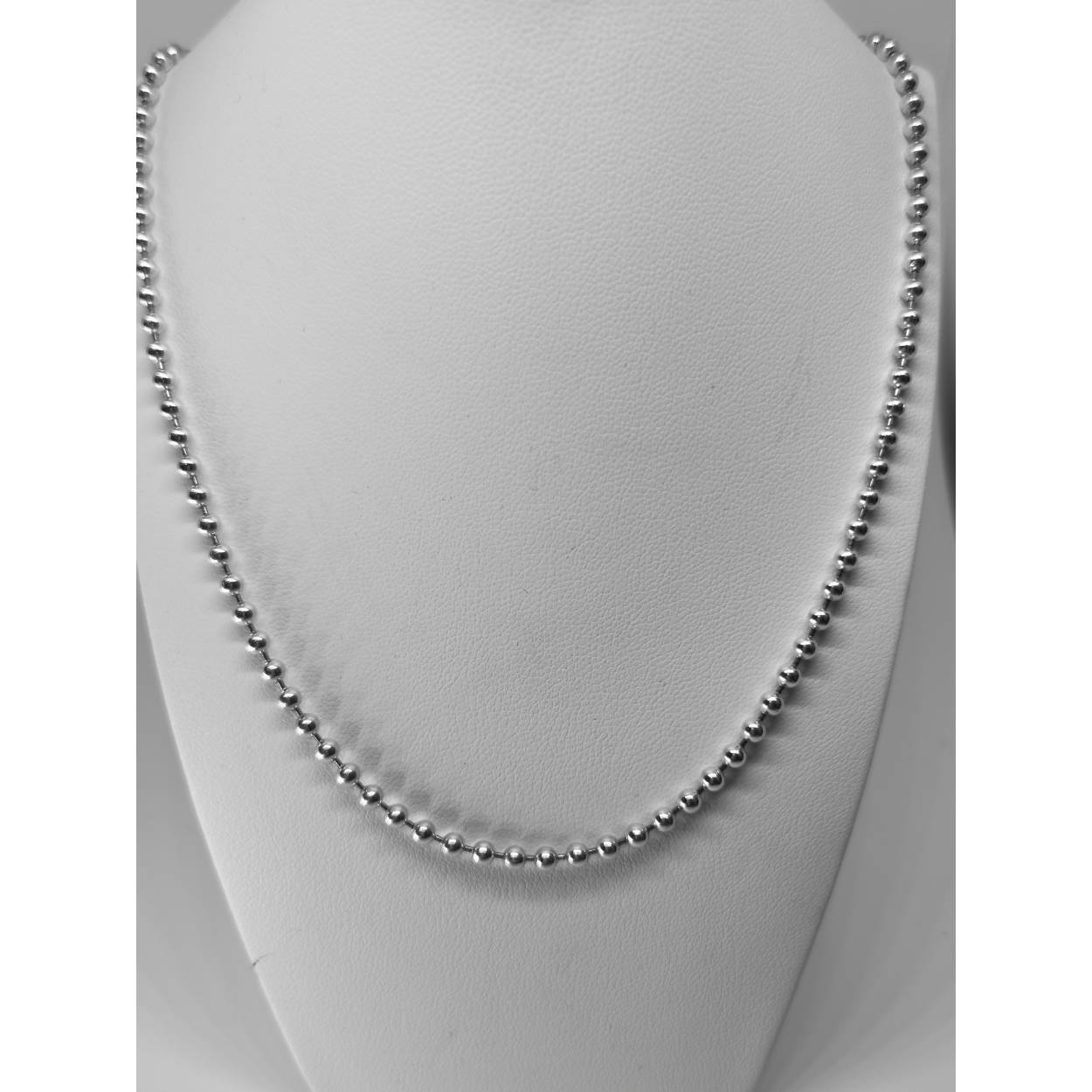 Zilveren bolletjesketting 