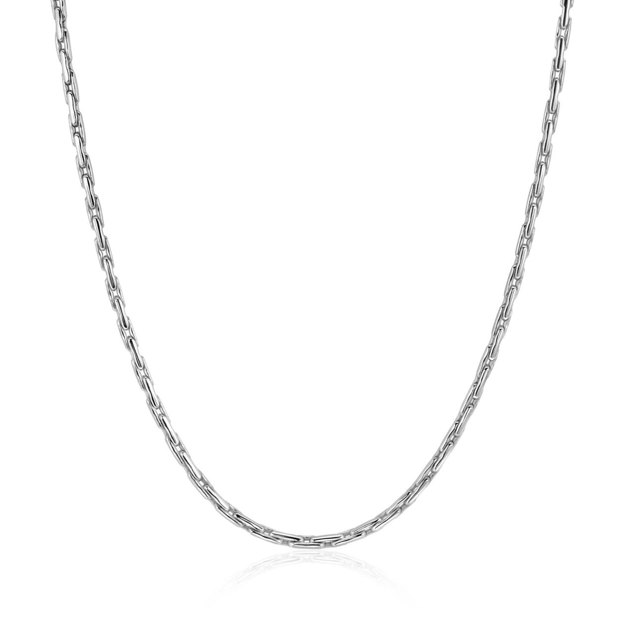 ZINZI zilveren schakel ketting met stoere schakels van 2,3mm breed. De lengte van de ketting is te variëren tussen 43cm en 45cm. Dit collier is stijvol én stoer daardoor geschikt voor elke gelegenheid. Vervaardigd van eerste gehalte zilver (925) en voorzien van een extra rodiumlaag voor een langdurige glans.
