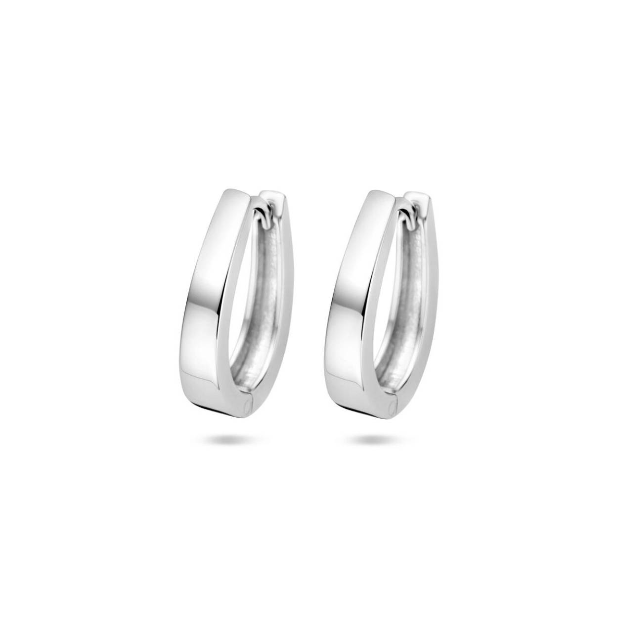 Huiscollectie - Zilveren klap oorringen 18x4mm - 1340032