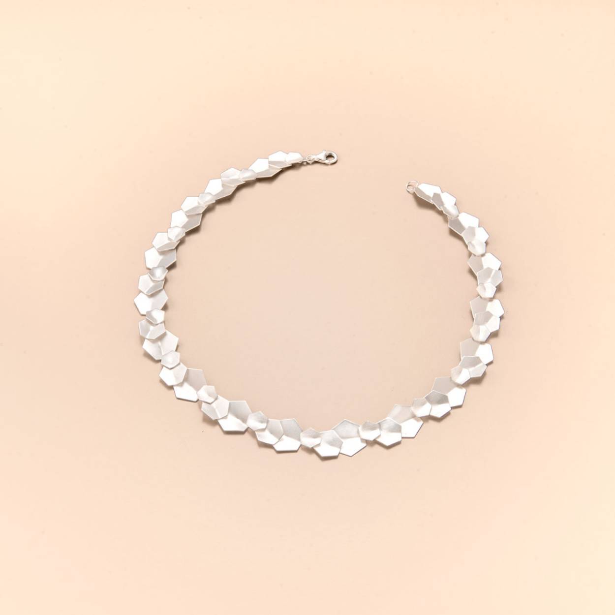 Sterling zilver 925 / verguld gegalvaniseerd, aanslagvrij. Lengte 43 cm
