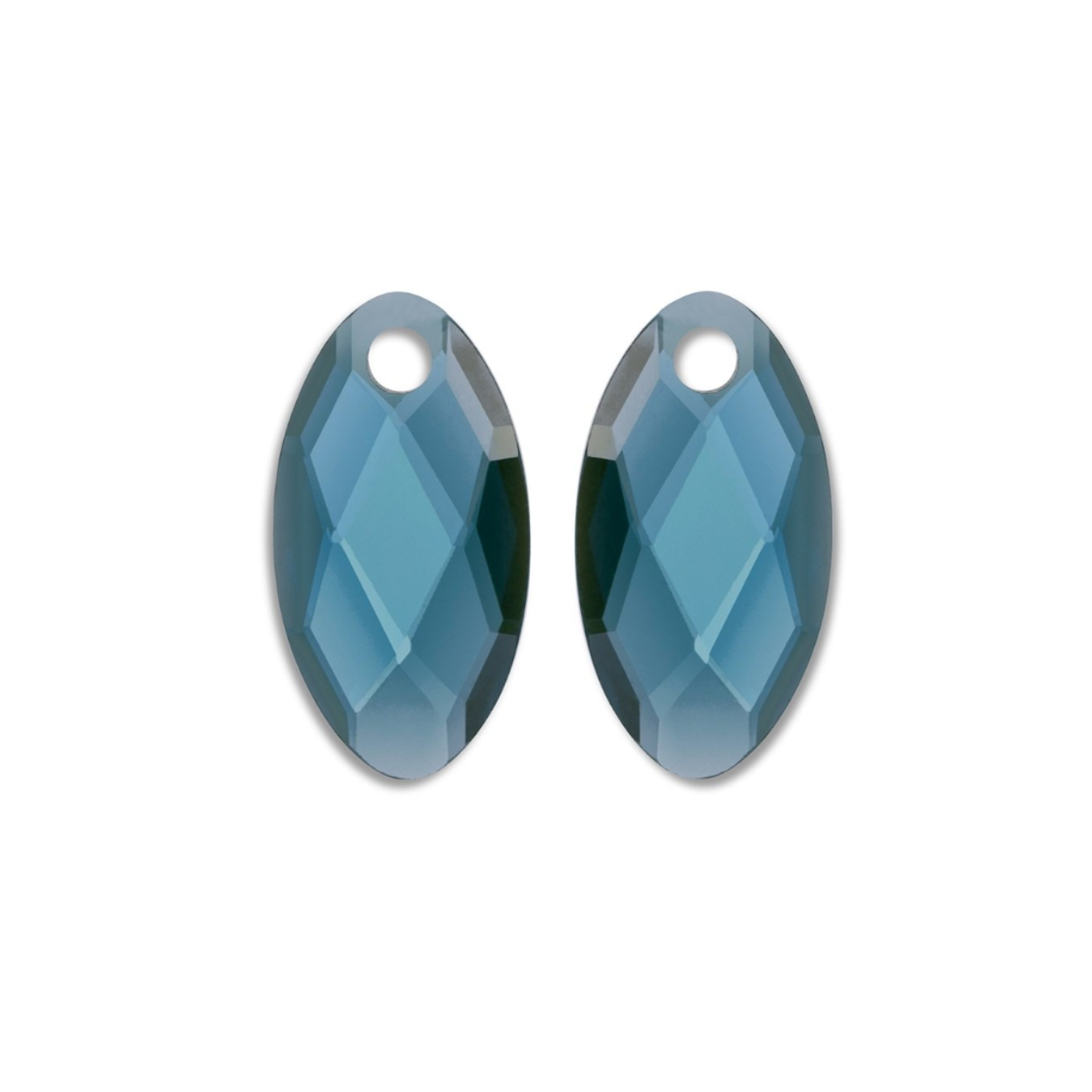 Earstones | Leaf - Ocean Topaz Quartz
EAGEM67-FCLF-S