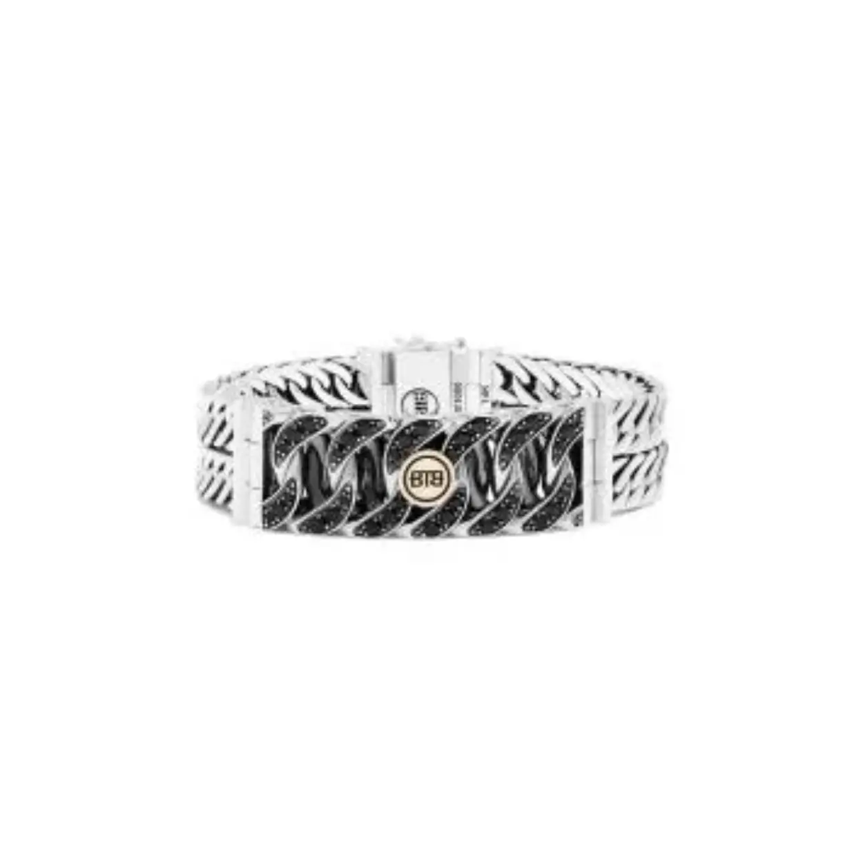 Deze Limited Edition armband is speciaal uitgebracht voor het 25-jarig bestaan van Buddha to Buddha. De dubbele armband heeft een speciaal middendeel met 14 karaat gouden logo en schitterende zwarte spinel.

Esther Double XS Limited Armband 141 E 19 cm

- Fantasie gevlochten schakels
- 925 Sterling Zilver
- Lengte ca. 19 cm
- Binnenmaat armband valt als 18cm!
- Stevige en solide baksluiting met veiligheids achtje.