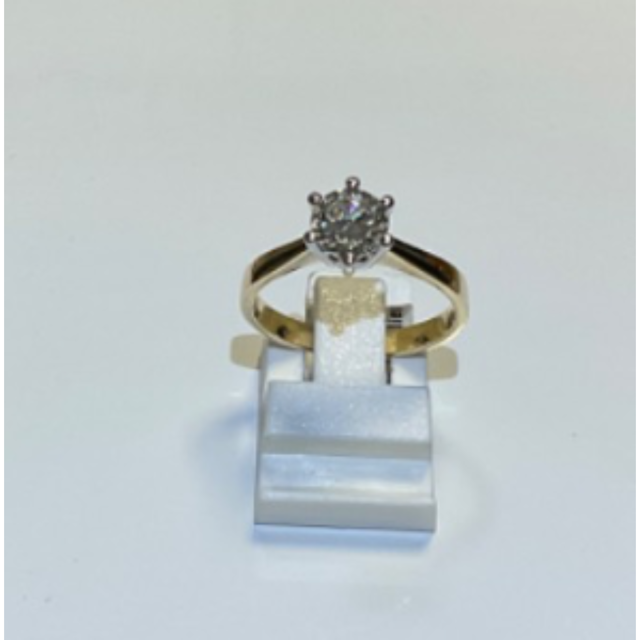 Gouden solitair ring 0.86crt 0,86 F-VS 3,1GR MT 17,5 BRILJANT