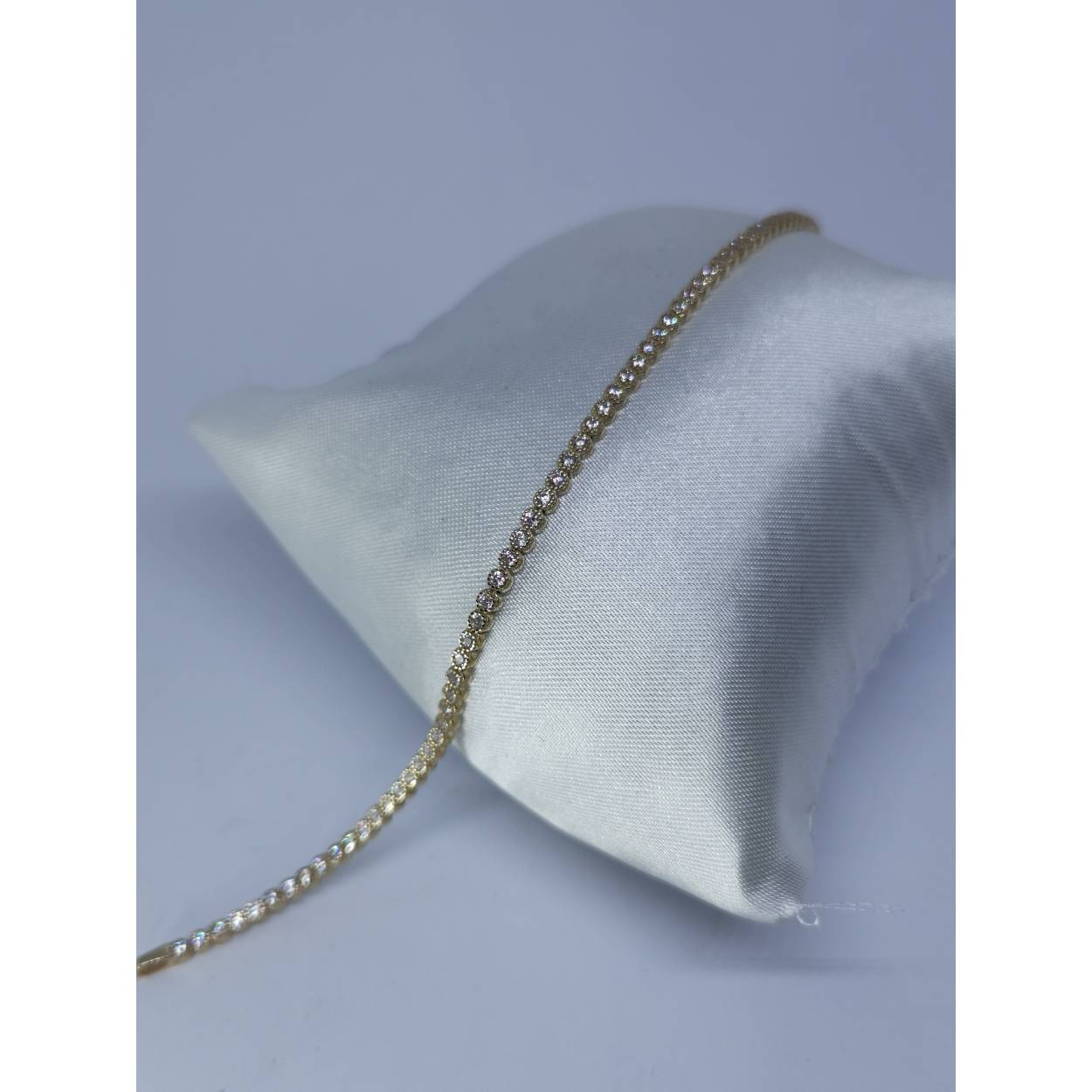 14 Karaat geel gouden tennisarmband bezet met zirkonia's