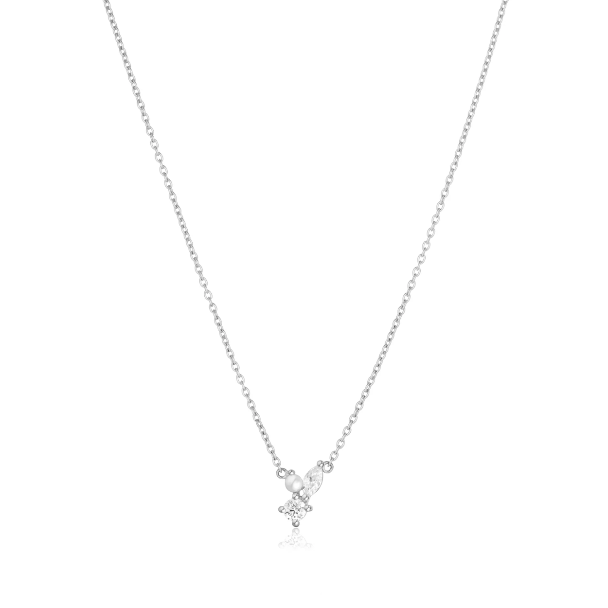 Zilveren collier met zirkonia's en een parel