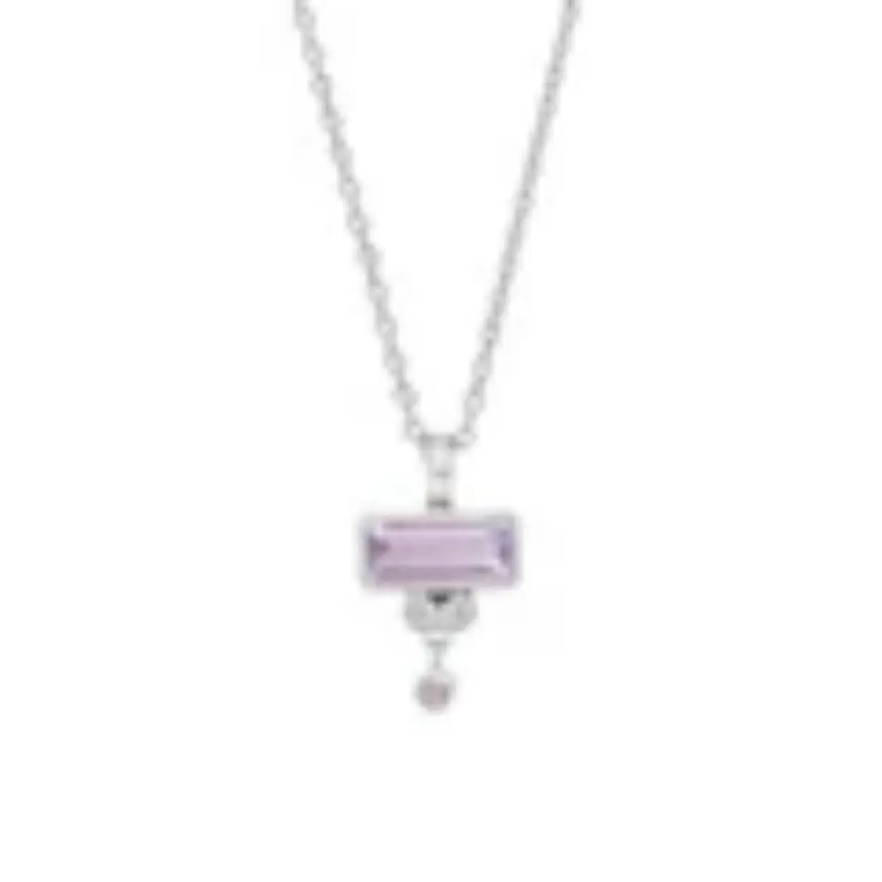 Ketting - Petite Octagon
80702002

Deze sterling zilveren ketting kan op zowel 42 cm als 45 cm gedragen worden. De hanger bevat een 10 x 4 mm amethist octagon facetgeslepen, een ronde 2 mm gefacetteerde amethist en twee zirkonia's van 1,5 mm