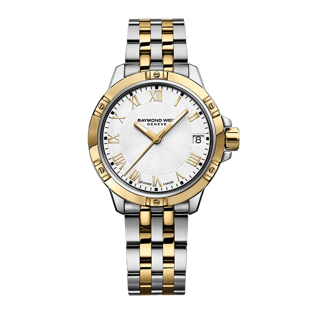 Dit tango klassieke tweekleurige gouden PVD-polshorloge voor dames heeft een roestvrijstalen kast van 30 mm, een datumvenster op 3 uur en een witte wijzerplaat met Romeinse cijfers. Het wordt geleverd met een slanke roestvrijstalen polsband en behuizing. Waterbestendig tot 100 meter met een krasbestendig oppervlak, het biedt duurzaamheid in een comfortabel en stijlvol armbandhorloge. Een quartz uurwerk, verpakt in een luxe verpakking, houdt de tijd bij met het gemakkelijk afleesbare analoge display. Bescheidenheid en elegantie zijn de belangrijkste principes van deze moderne klassieker.