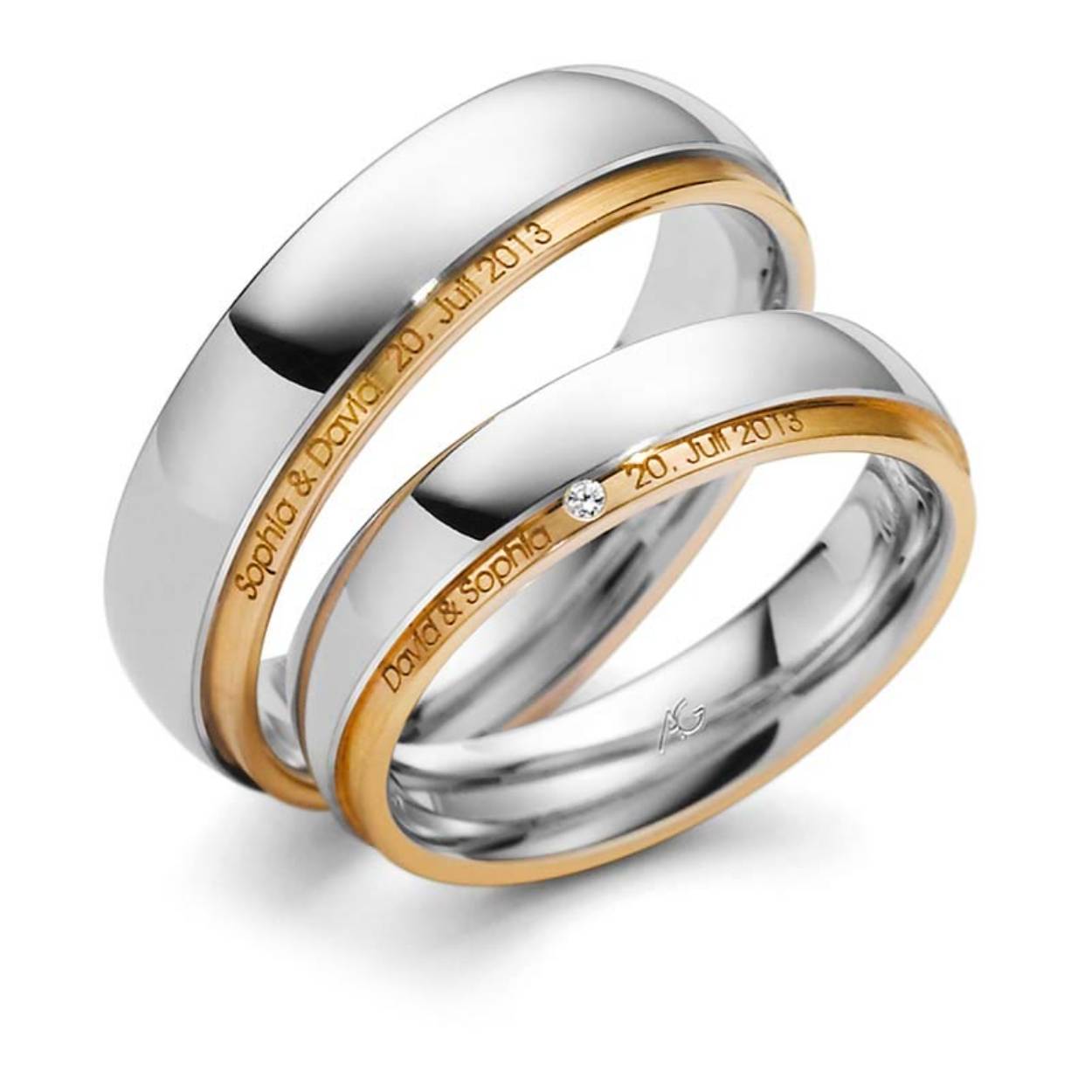 585 bicolor trouwringen Wit/geel , 5 mm breed
De damesring is gezet met 0.005ct briljant
Prijs is op aanvraag