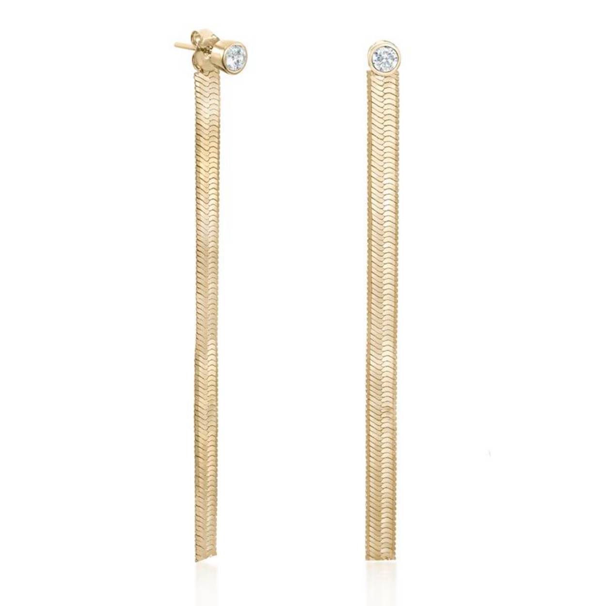 Gold plated silver long earrings snake design. Earrings formed by a snake design strip of gold plated silver. A trendy design essential to complement your looks, you will dazzle!
