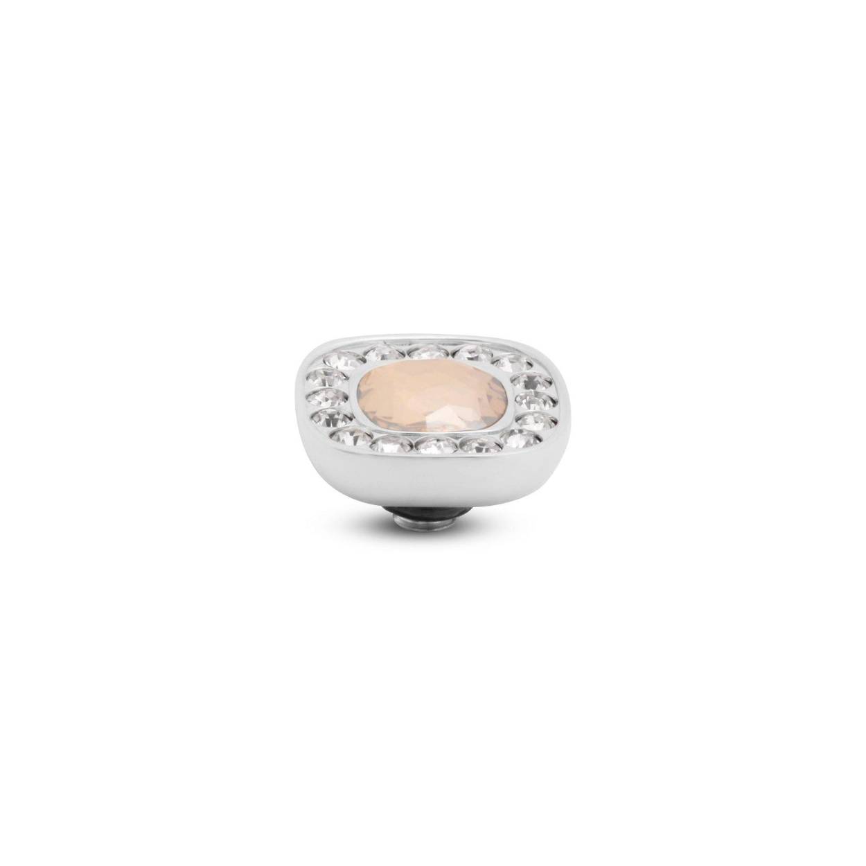 Het Melano Twisted Cushion steentje heeft een superelegante en luxueuze uitstraling. Omlijst met een randje prachtige zirkonia. Het Twisted Cushion steentje is 10 mm breed